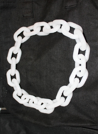 Illustration for article titled 3D-Printed Chains of Ice and the Robot-Assisted Igloos of the Future